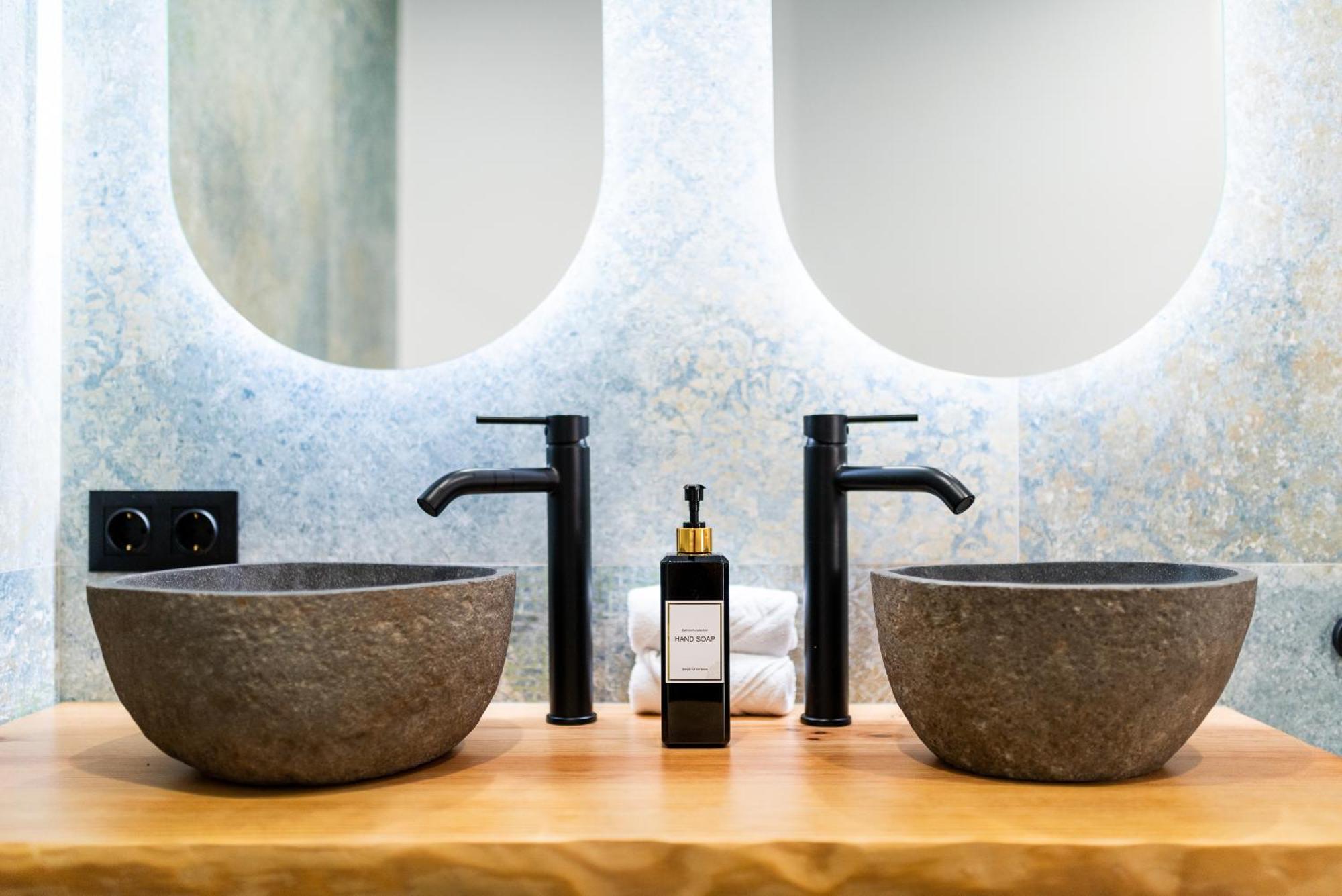 דירות גרנדה Albahaca Haven Luxury Center מראה חיצוני תמונה